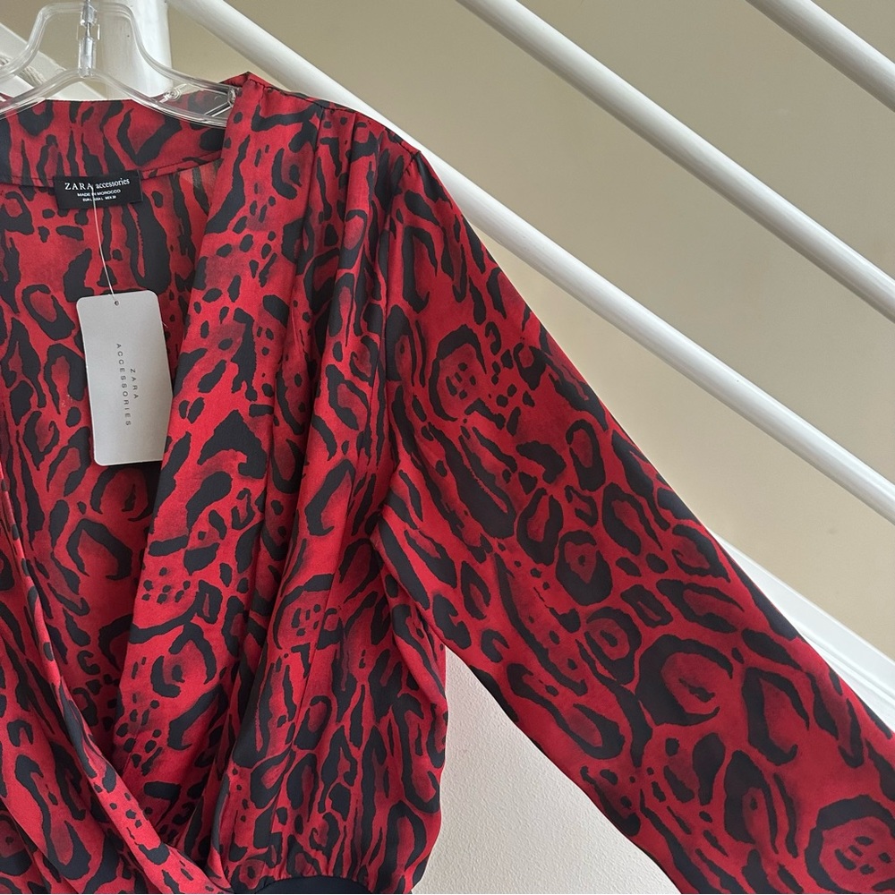 NWT Zara Animal Print Deep V Plunge Draped Wrap Long Sleeve Bodysuit Red Black L - Picture 6 of 16